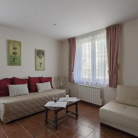 Les Residences Du Golf De By Popinns * Belleme